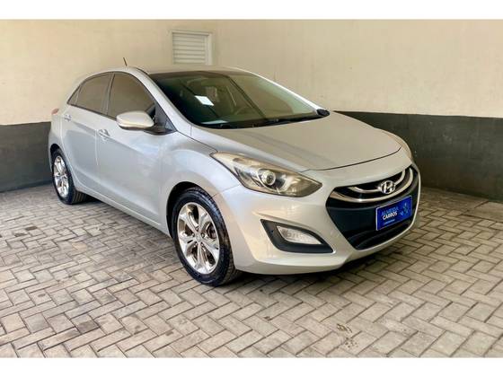 HYUNDAI I30 1.8 MPI 16V GASOLINA 4P AUTOMATICO